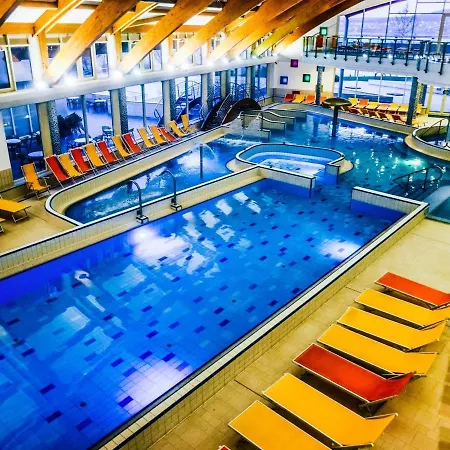 & Hotel 4*